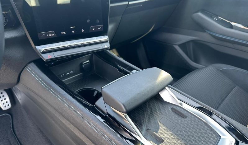 RENAULT AUSTRAL ESPRIT ALPINE HYBRID 200CV – BIANCO pieno