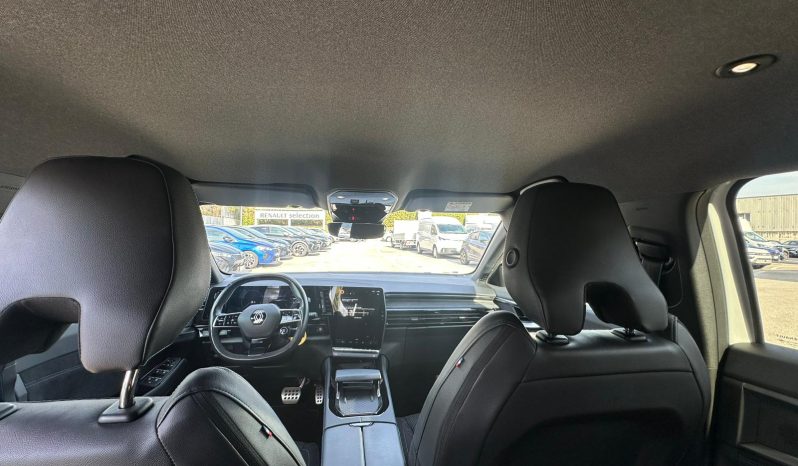 RENAULT AUSTRAL ESPRIT ALPINE HYBRID 200CV – BIANCO pieno