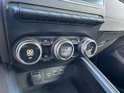 RENAULT CLIO MY25 TECHNO 1.0 TCE 90CV – BLU IRON pieno