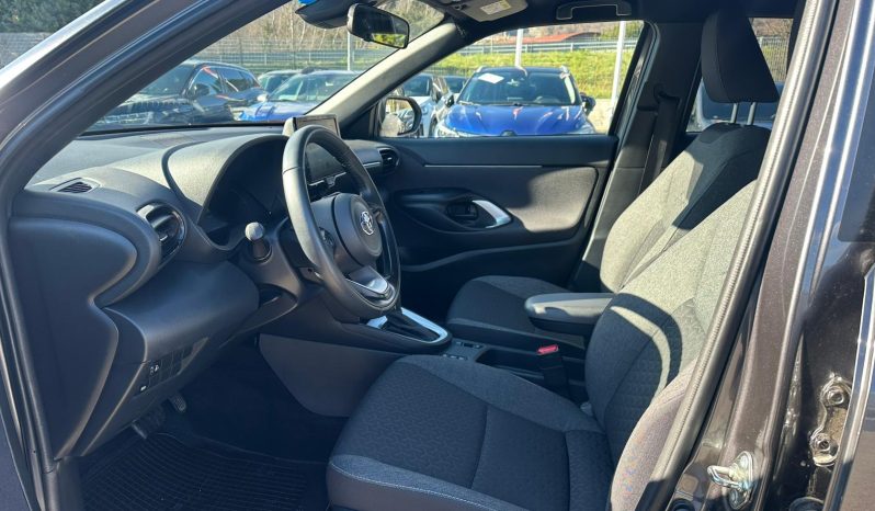 TOYOTA YARIS CROSS TREND 1.5 HYBRID – DARK GREY pieno