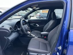 TOYOTA YARIS CROSS TREND HYBRID – DARK BLUE pieno
