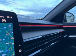 RENAULT AUSTRAL TECHNO FULL HYBRID 1.2 200CV pieno