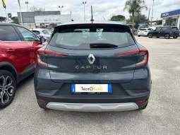 RENAULT CAPTUR EQUILIBRE GPL USATO NOLA AVELLINO pieno
