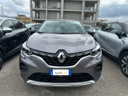 RENAULT CAPTUR TECHNO HYBRID USATO AVELLINO NOLA pieno