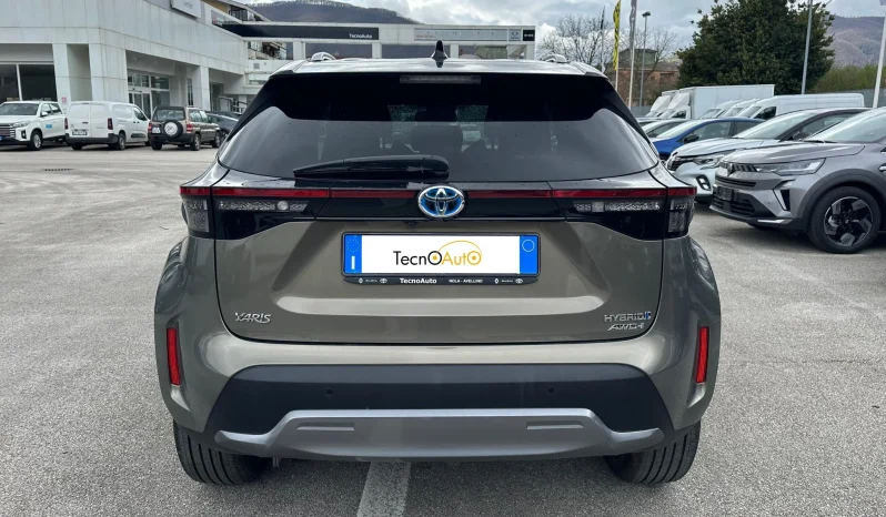 TOYOTA YARIS CROSS ADVENTURE BRONZE USATO NOLA AVELLINO pieno