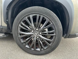 TOYOTA YARIS CROSS ADVENTURE BRONZE USATO NOLA AVELLINO pieno