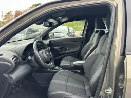 TOYOTA YARIS CROSS ADVENTURE BRONZE USATO NOLA AVELLINO pieno