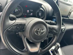 TOYOTA YARIS CROSS ACTIVE HYBRID USATO NOLA AVELLINO pieno