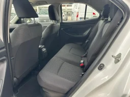 TOYOTA YARIS CROSS ACTIVE HYBRID USATO NOLA AVELLINO pieno