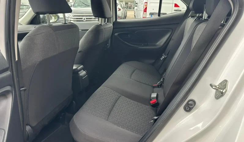 TOYOTA YARIS CROSS ACTIVE HYBRID USATO NOLA AVELLINO pieno