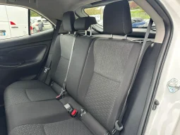 TOYOTA YARIS CROSS ACTIVE HYBRID USATO NOLA AVELLINO pieno