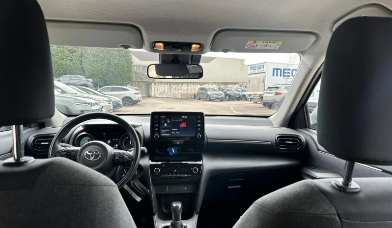 TOYOTA YARIS CROSS ACTIVE HYBRID USATO NOLA AVELLINO pieno