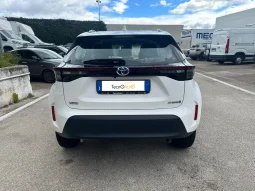 TOYOTA YARIS CROSS ACTIVE HYBRID USATO NOLA AVELLINO pieno