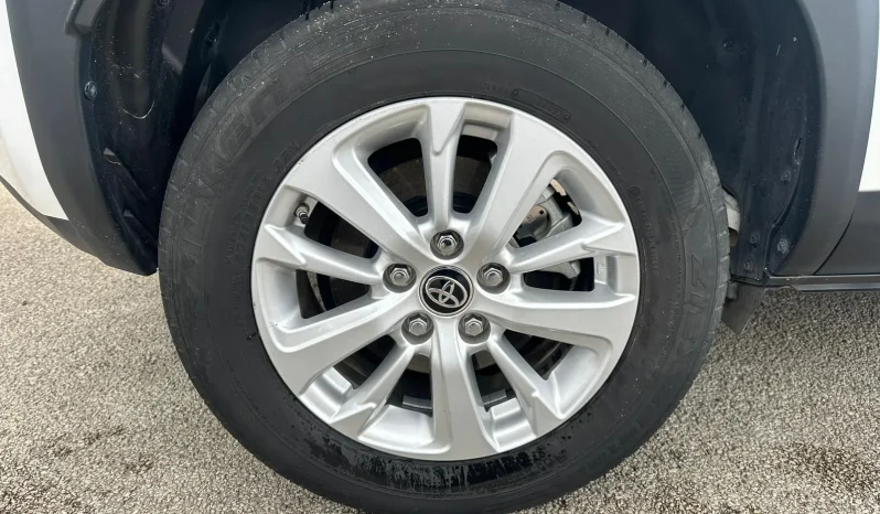 TOYOTA YARIS CROSS ACTIVE HYBRID USATO NOLA AVELLINO pieno