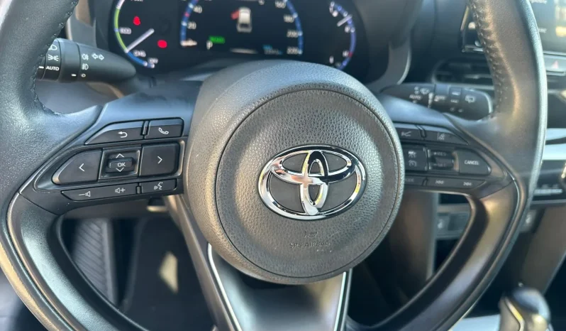 TOYOTA YARIS CROSS TREND HYBRID USATO NOLA AVELLINO pieno