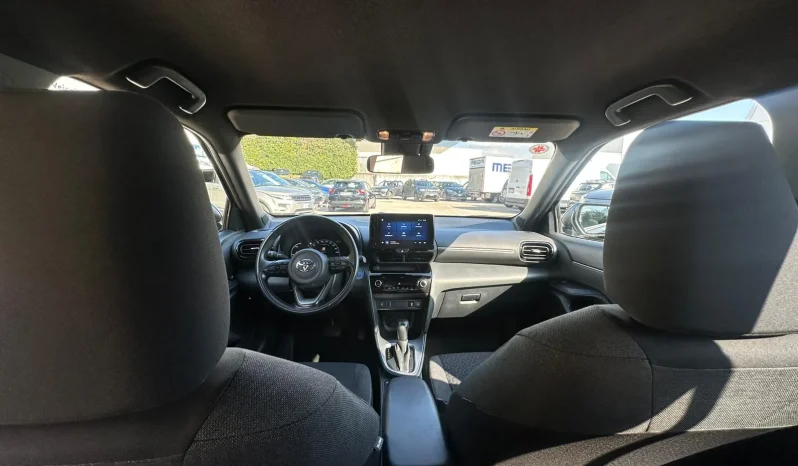 TOYOTA YARIS CROSS TREND HYBRID USATO NOLA AVELLINO pieno