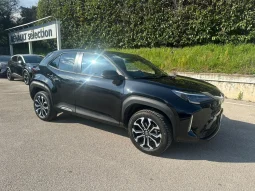 TOYOTA YARIS CROSS TREND HYBRID USATO NOLA AVELLINO pieno