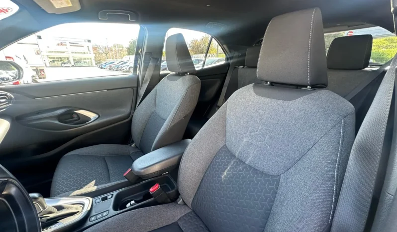 TOYOTA YARIS CROSS TREND HYBRID USATO NOLA AVELLINO pieno