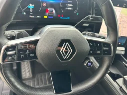 RENAULT AUSTRAL ICONIC HYBRID USATO NOLA AVELLINO pieno