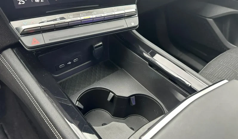 RENAULT AUSTRAL ICONIC HYBRID USATO NOLA AVELLINO pieno