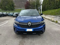RENAULT AUSTRAL ICONIC HYBRID USATO NOLA AVELLINO pieno