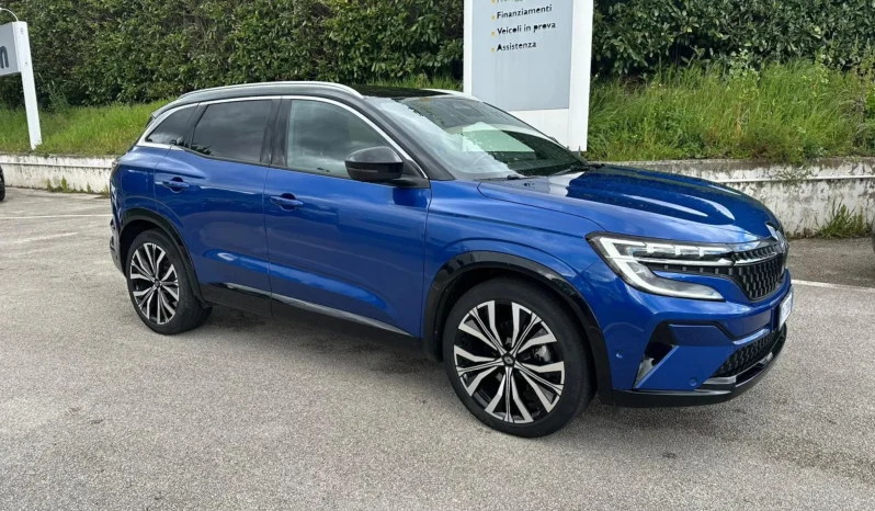 RENAULT AUSTRAL ICONIC HYBRID USATO NOLA AVELLINO pieno