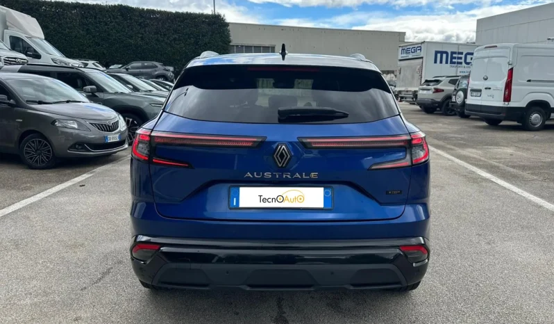 RENAULT AUSTRAL ICONIC HYBRID USATO NOLA AVELLINO pieno