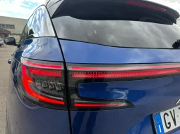 RENAULT AUSTRAL ICONIC HYBRID USATO NOLA AVELLINO pieno