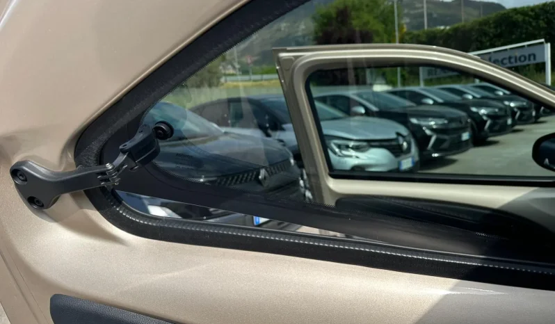 TOYOTA AYGO X 1.0 BENZINA GINGER USATO NOLA AVELLINO pieno