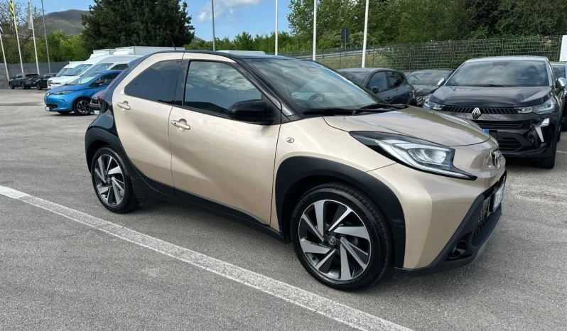 TOYOTA AYGO X 1.0 BENZINA GINGER USATO NOLA AVELLINO pieno