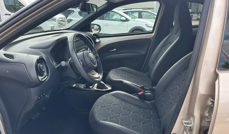 TOYOTA AYGO X 1.0 BENZINA GINGER USATO NOLA AVELLINO pieno