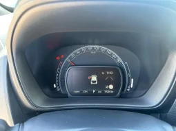 TOYOTA AYGO X 1.0 BENZINA VERDE USATO NOLA AVELLINO pieno