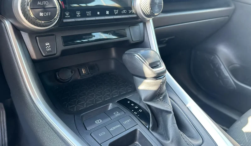 TOYOTA RAV 4 ACTIVE 2.5 HYBRID USATO NOLA AVELLINO pieno