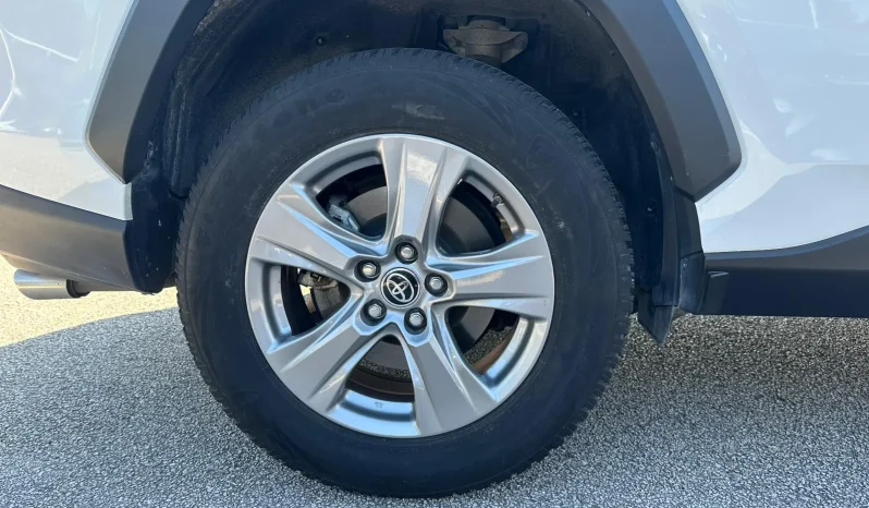 TOYOTA RAV 4 ACTIVE 2.5 HYBRID USATO NOLA AVELLINO pieno