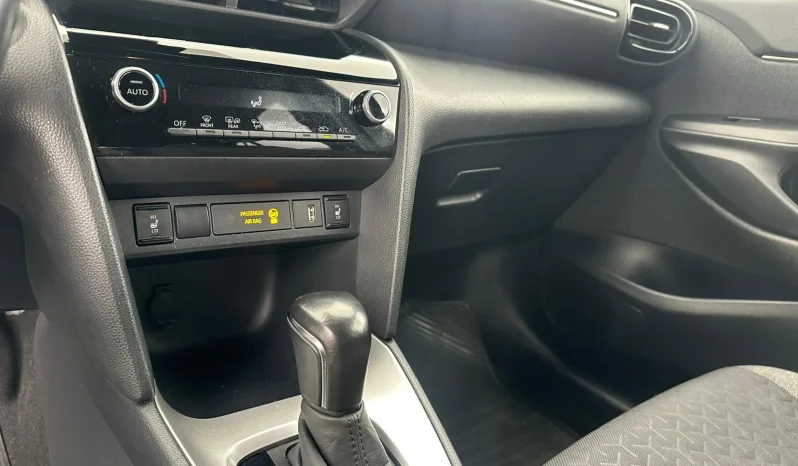 TOYOTA YARIS CROSS TREND HYBRID GREY USATO NOLA AVELLINO pieno