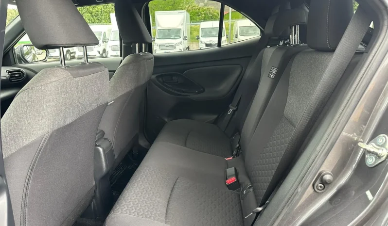 TOYOTA YARIS CROSS TREND HYBRID GREY USATO NOLA AVELLINO pieno