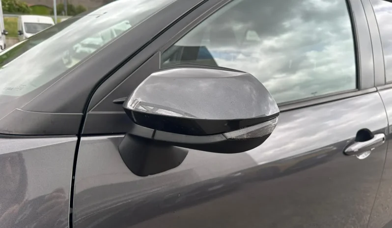 TOYOTA YARIS CROSS TREND HYBRID GREY USATO NOLA AVELLINO pieno