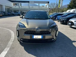 TOYOTA YARIS CROSS OXIDE HYBRID USATO NOLA AVELLINO pieno