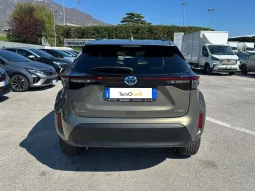 TOYOTA YARIS CROSS OXIDE HYBRID USATO NOLA AVELLINO pieno