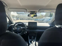 TOYOTA YARIS TREND HYBRID SILVER USATO NOLA AVELLINO pieno