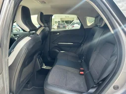 RENAULT CAPTUR INTENS FULL HYBRID USATO NOLA AVELLINO pieno
