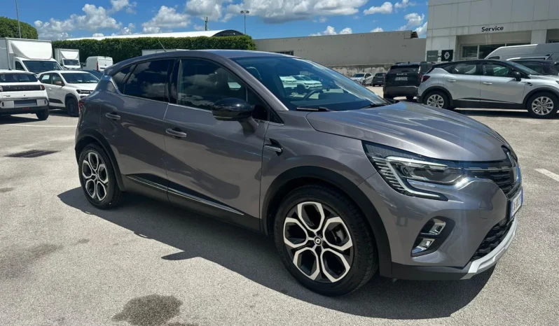 RENAULT CAPTUR INTENS FULL HYBRID USATO NOLA AVELLINO pieno