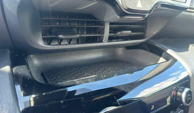 TOYOTA YARIS CROSS ADVENTURE 1.5 HYBRID USATO NOLA AVELLINO pieno