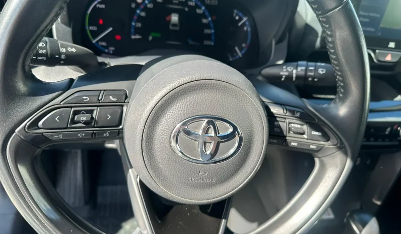 TOYOTA YARIS CROSS ADVENTURE 1.5 HYBRID USATO NOLA AVELLINO pieno
