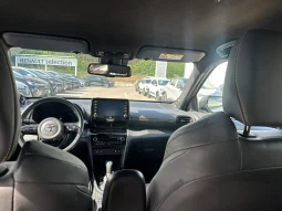 TOYOTA YARIS CROSS ADVENTURE 1.5 HYBRID USATO NOLA AVELLINO pieno
