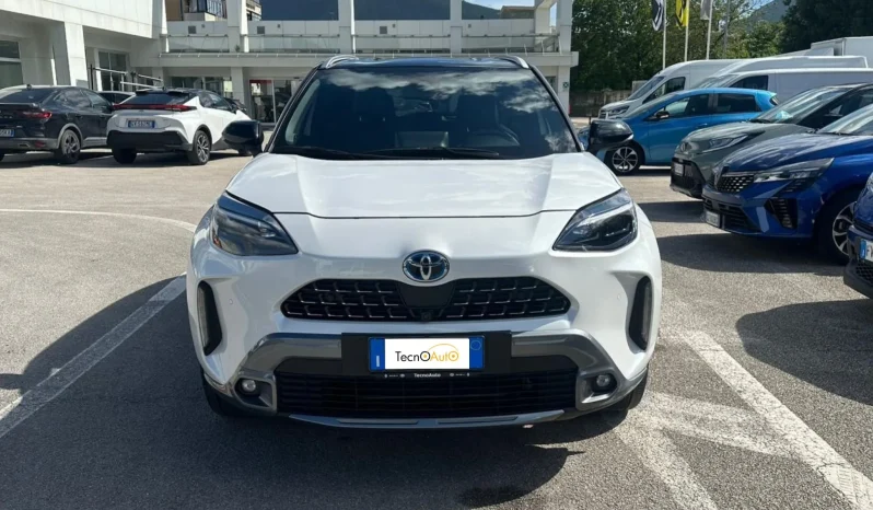 TOYOTA YARIS CROSS ADVENTURE 1.5 HYBRID USATO NOLA AVELLINO pieno