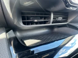 TOYOTA YARIS CROSS TREND 1.5 HYBRID BLUE USATO NOLA AVELLINO pieno
