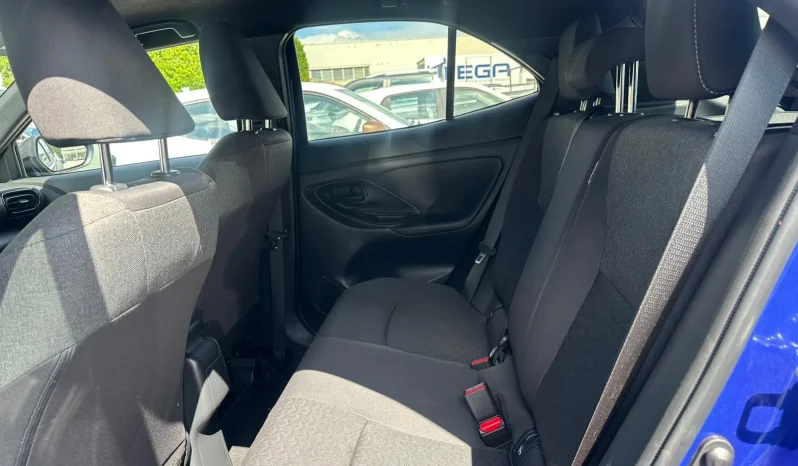 TOYOTA YARIS CROSS TREND 1.5 HYBRID BLUE USATO NOLA AVELLINO pieno