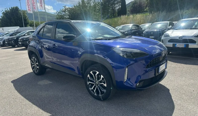 TOYOTA YARIS CROSS TREND 1.5 HYBRID BLUE USATO NOLA AVELLINO pieno