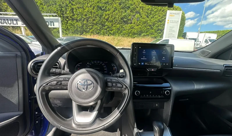 TOYOTA YARIS CROSS TREND 1.5 HYBRID BLUE USATO NOLA AVELLINO pieno